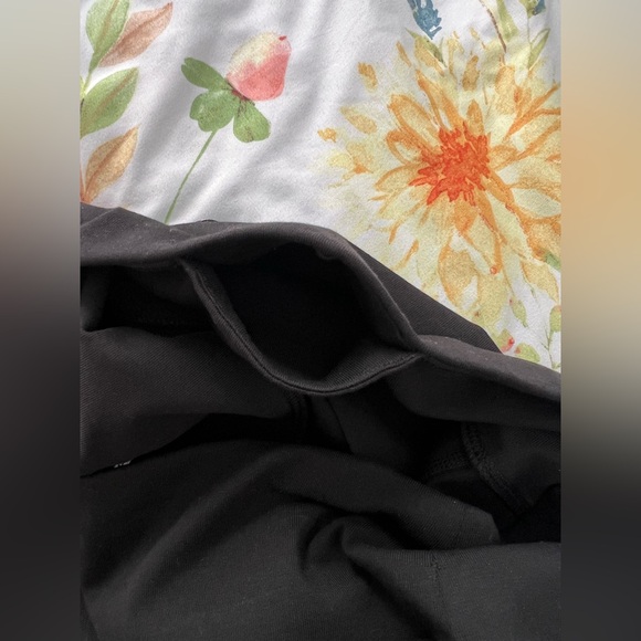 NEW DKNY Sport Women’s Black Cotton Blend Leggings Stretch w/ White & Pocket NWT - Picture 7 of 7